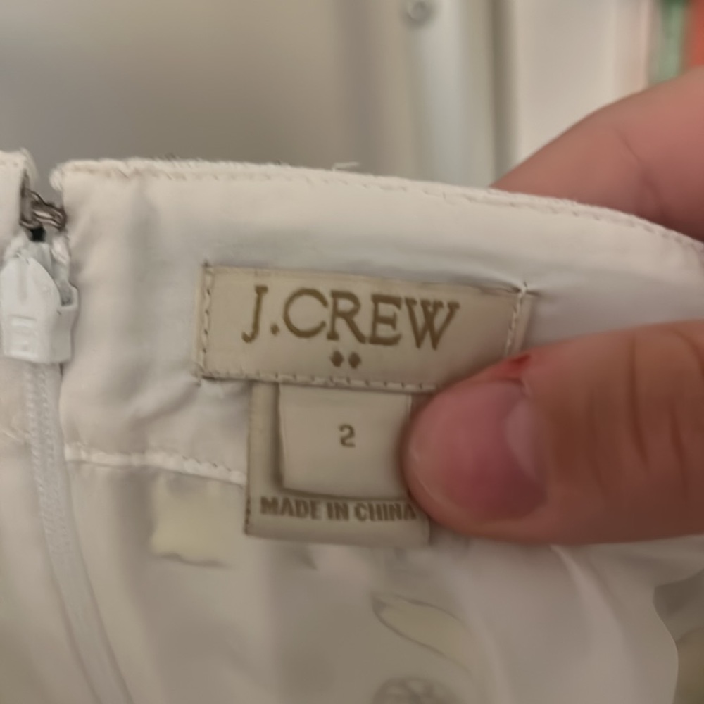 Size 2 Women’s J. Crew Lemon Skirt - Picture 3 of 3